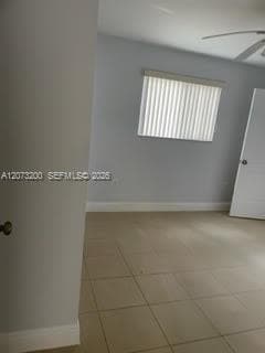 1985 NE 168th St # 7, North Miami Beach, FL 33162 — zdjęcie 3