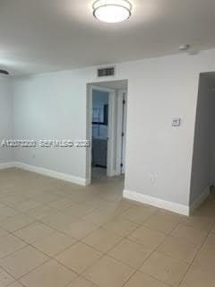 1985 NE 168th St # 7, North Miami Beach, FL 33162 — zdjęcie 4