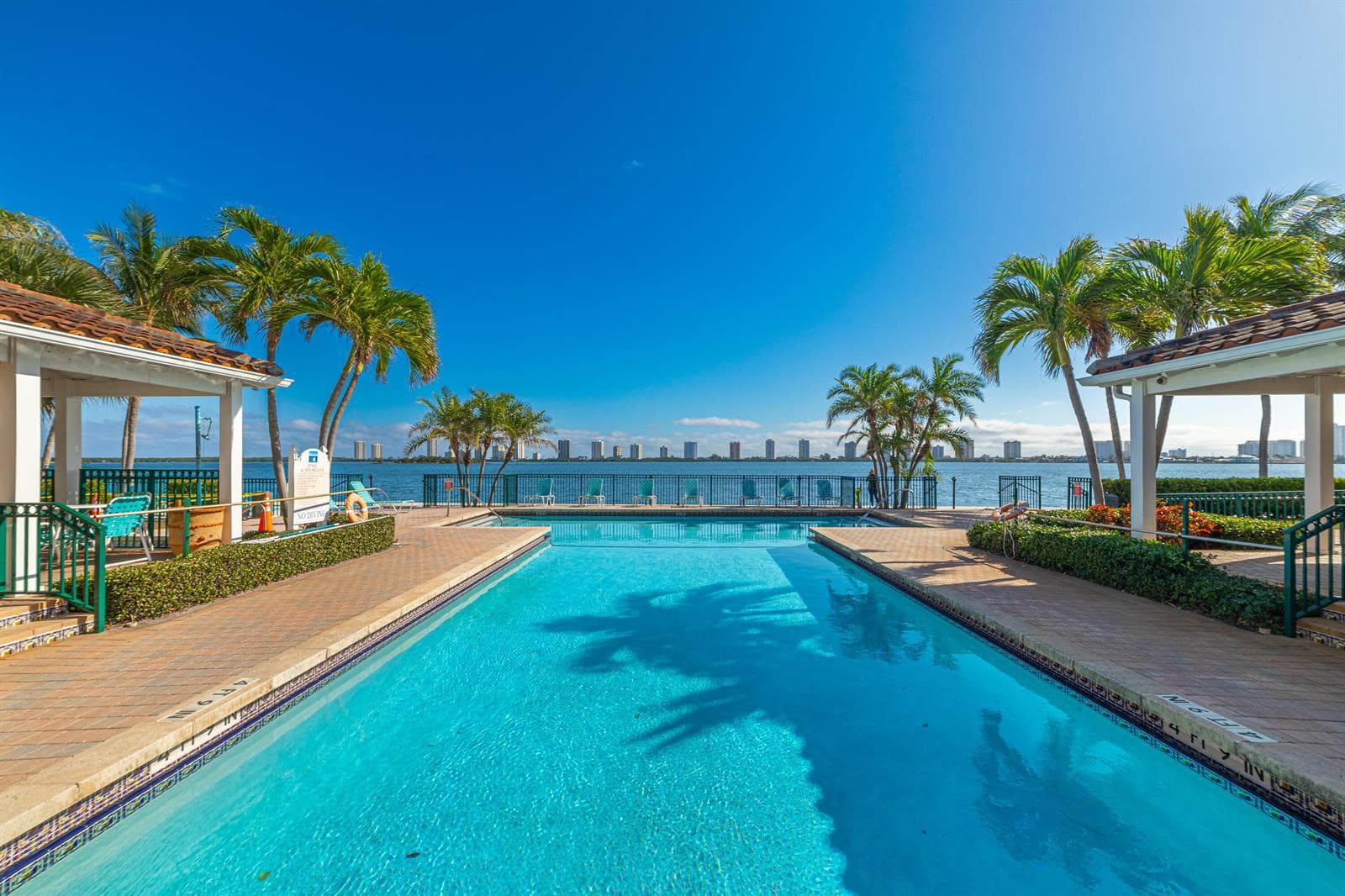 1145 Lake Shore Drive # 206, Lake Park, FL 33403