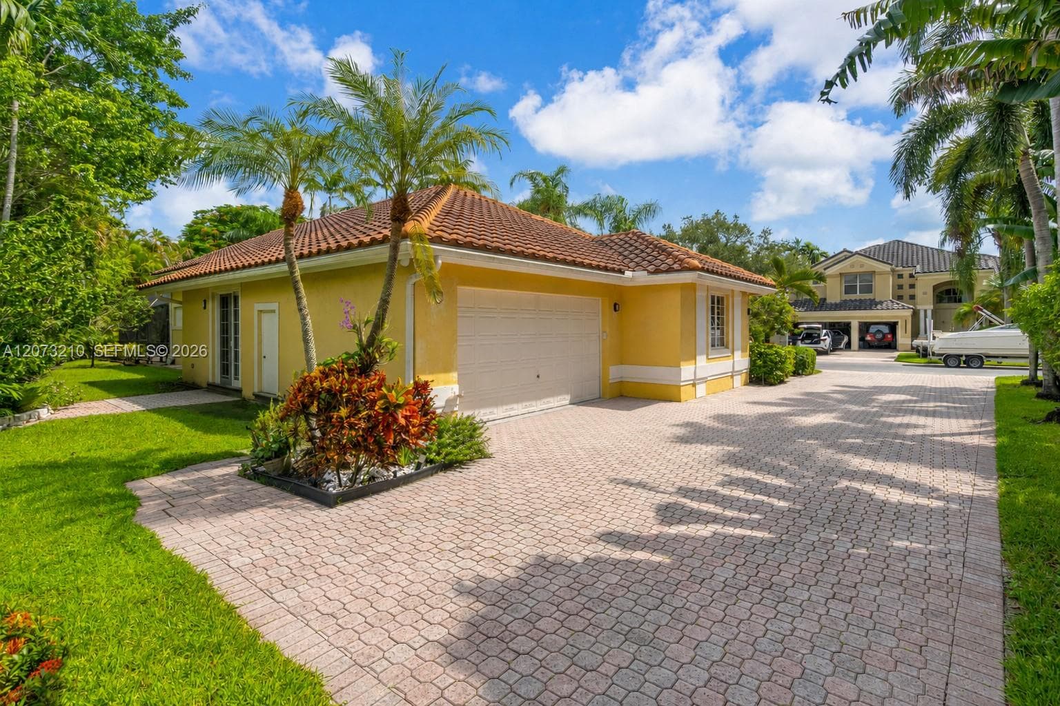 1090 SW 156th Ave, Pembroke Pines, FL 33027 — zdjęcie 5