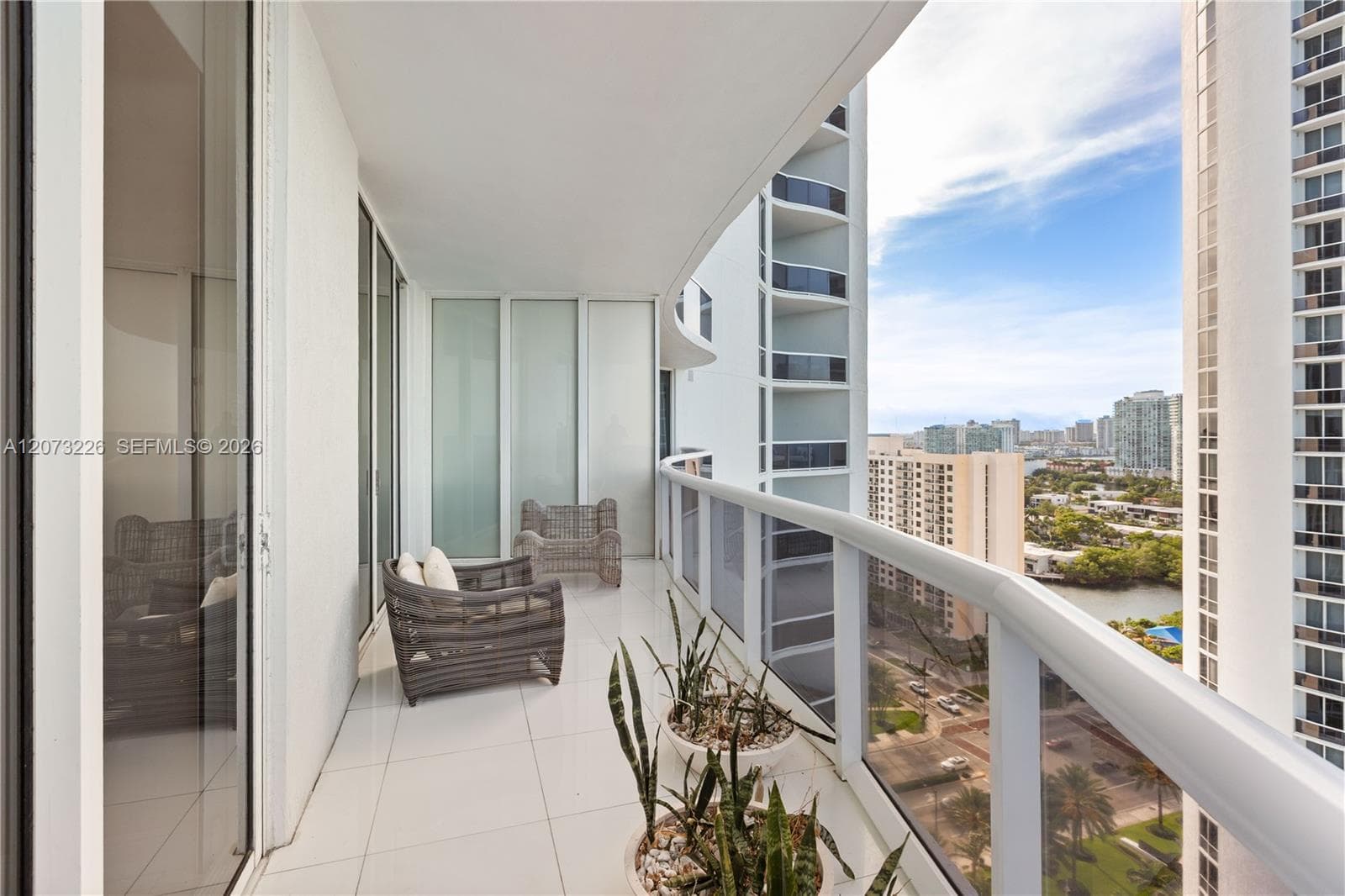 15811 Collins Ave # 1702, Sunny Isles Beach, FL 33160 — zdjęcie 5