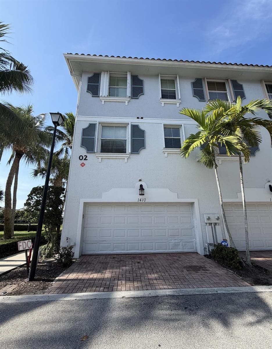 1410 PIAZZA DELLE PALLOTTOLE, Boynton Beach, FL 33426 — zdjęcie 4