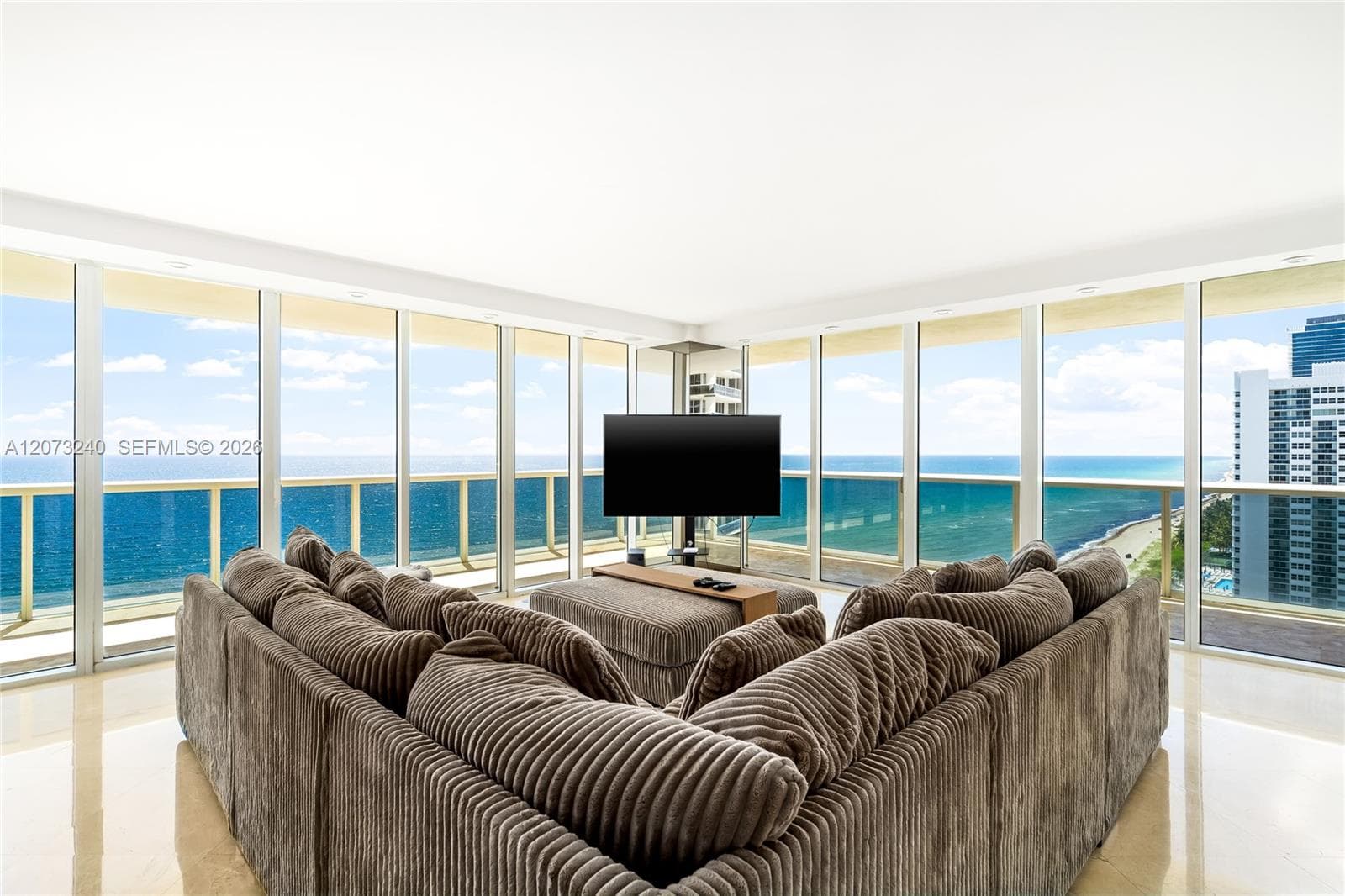 1830 Ocean Dr # 1702, Hallandale Beach, FL 33009