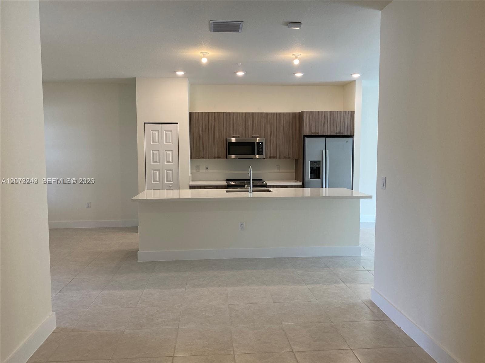 7915 NW 104th Ave # 4, Doral, FL 33178 — zdjęcie 4