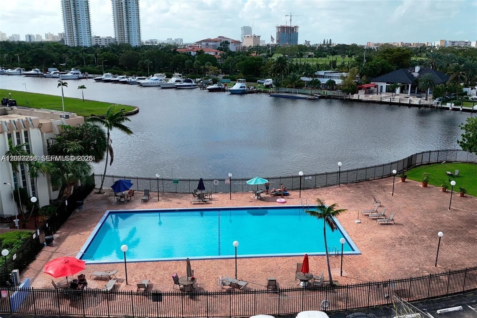 2000 Atlantic Shores Blvd # 420, Hallandale Beach, FL 33009