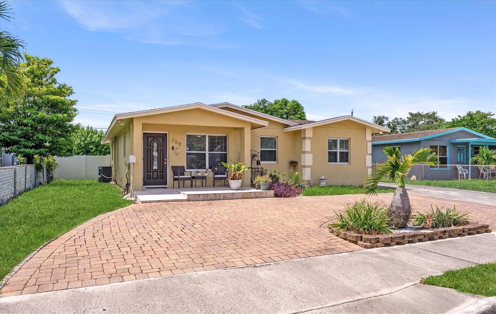 708 HILLCREST Boulevard, West Palm Beach, FL 33405 — zdjęcie 2