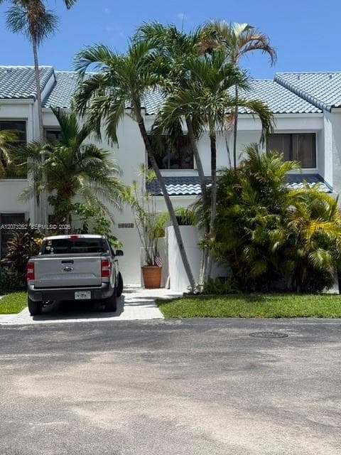 10225 SW 89th St, Miami, FL 33176