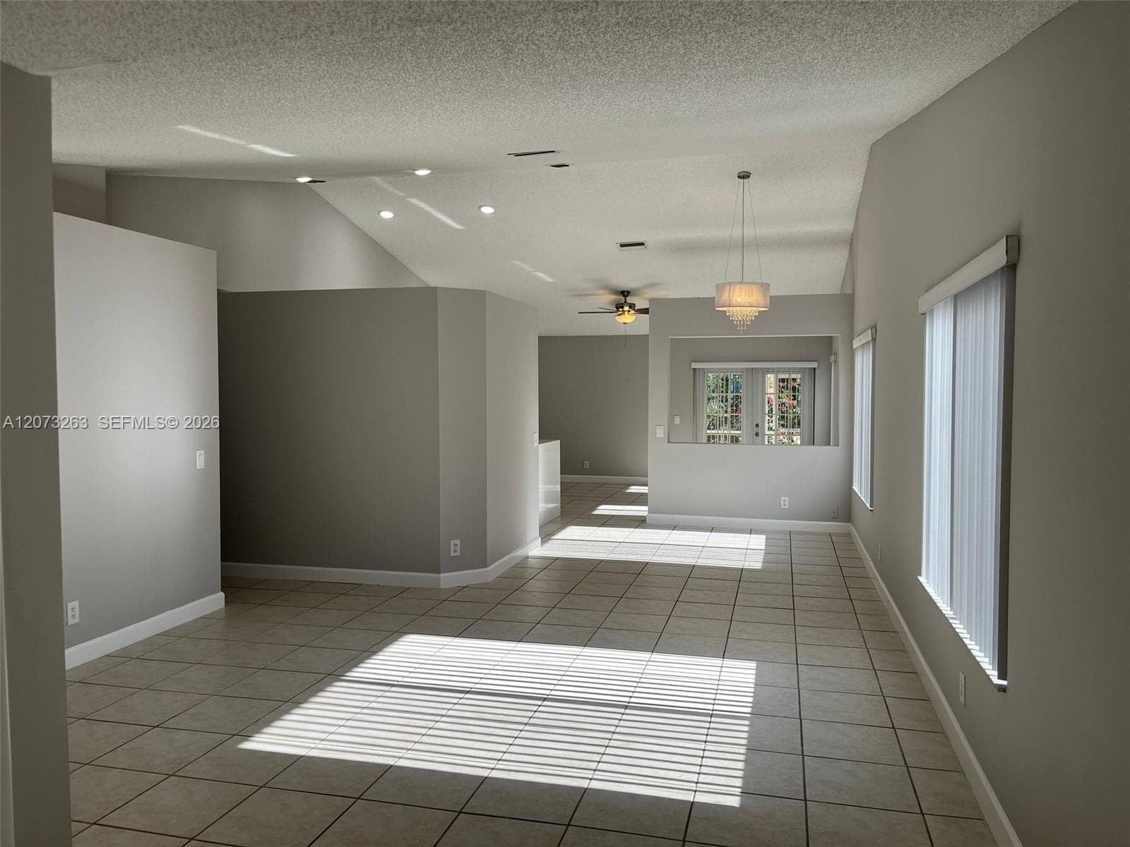 1542 Presidio Dr # 1542, Weston, FL 33327 — zdjęcie 3