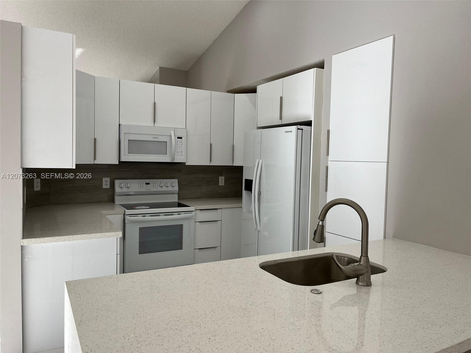 1542 Presidio Dr # 1542, Weston, FL 33327 — zdjęcie 5