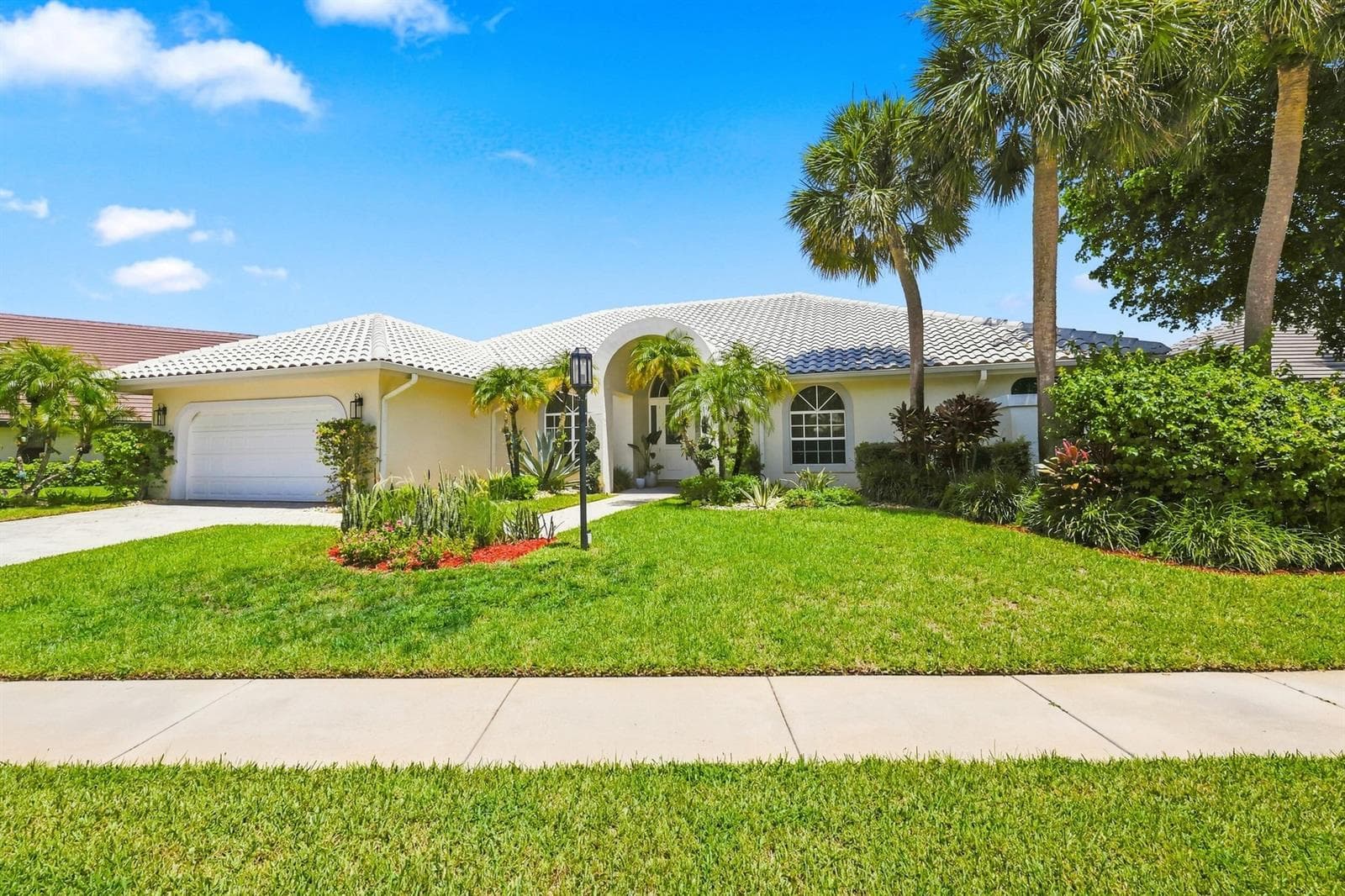 10739 STONEBRIDGE Boulevard, Boca Raton, FL 33498