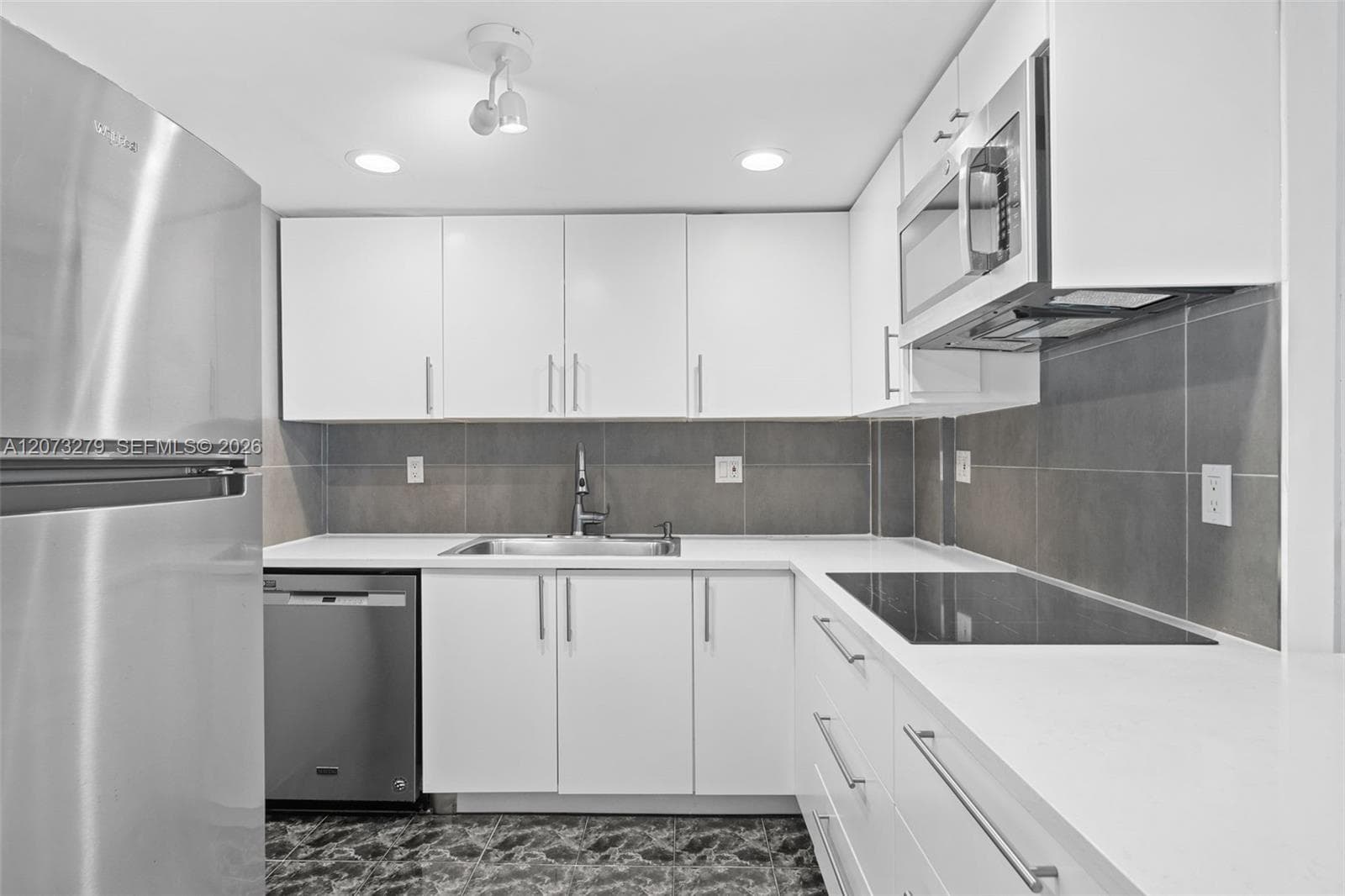1913 S Ocean Dr # 208A, Hallandale Beach, FL 33009 — zdjęcie 3