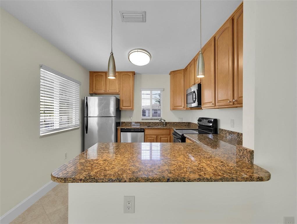 410 SW 15TH Street # 207, Pompano Beach, FL 33060 — zdjęcie 4