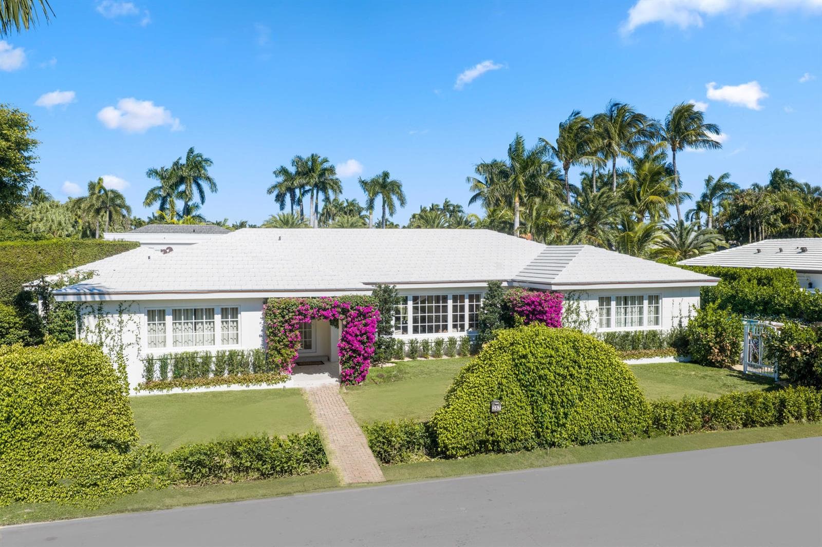 257 Via Linda, Palm Beach, FL 33480 — zdjęcie 2