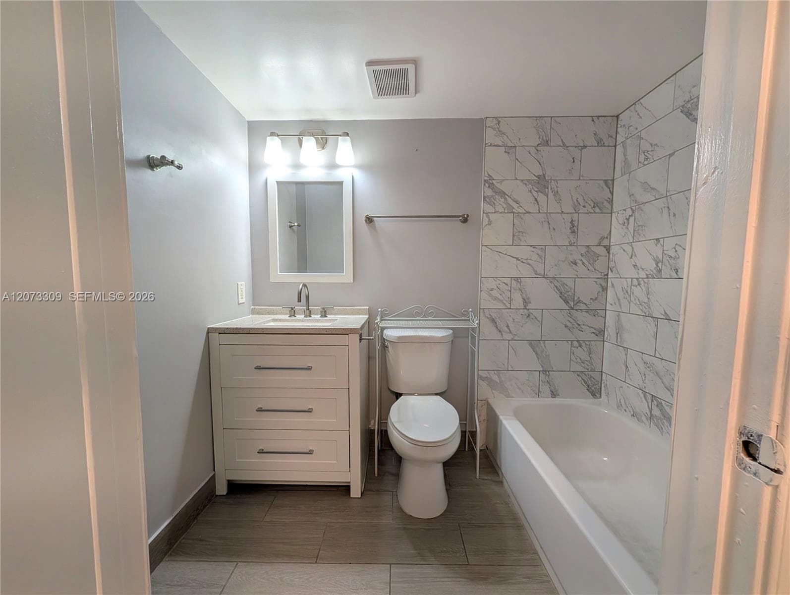 3690 N 56th Ave # 903, Hollywood, FL 33021 — zdjęcie 4