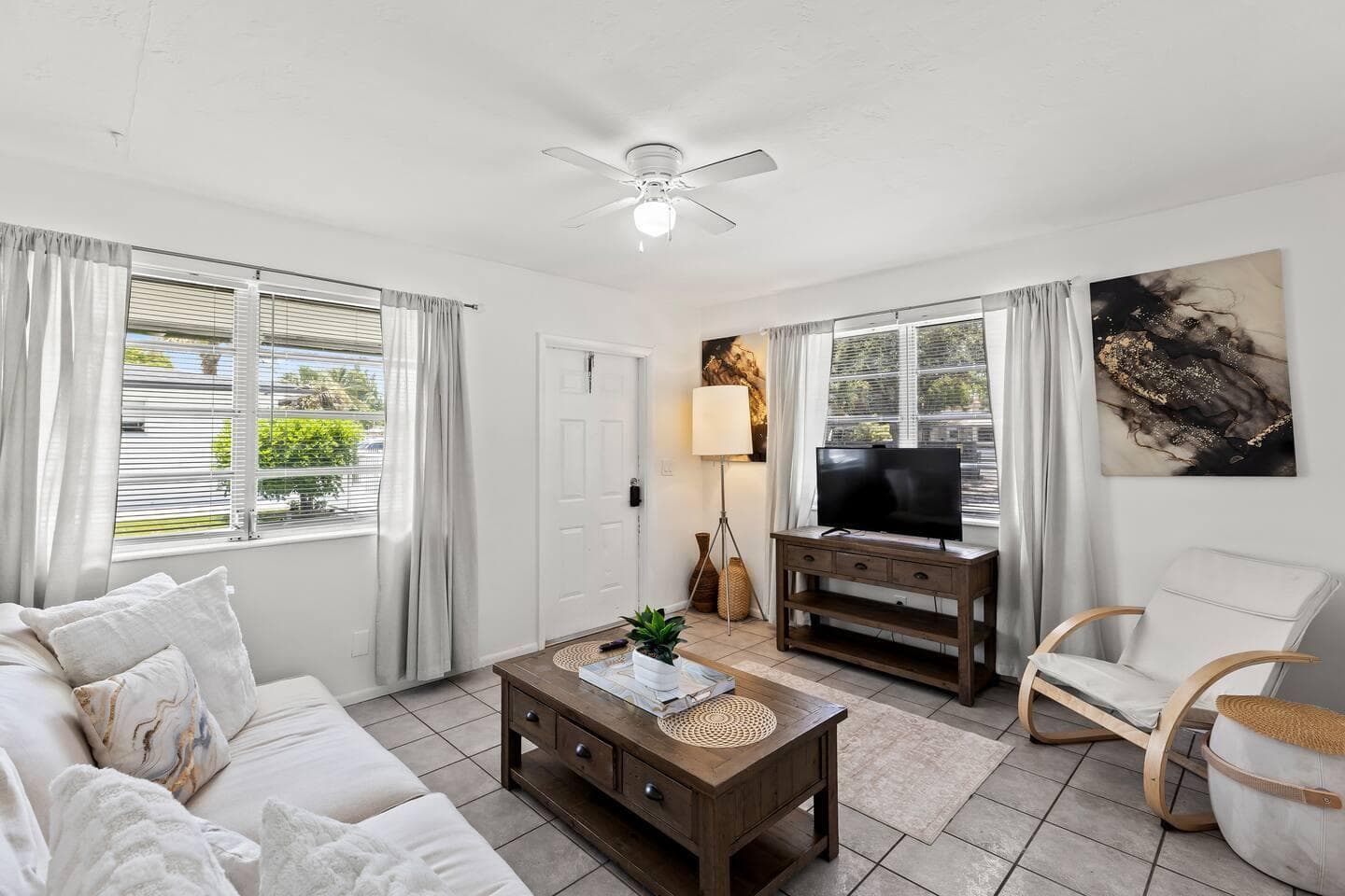 1826 Sherman Street # Apt 1, Hollywood, FL 33020 — zdjęcie 3