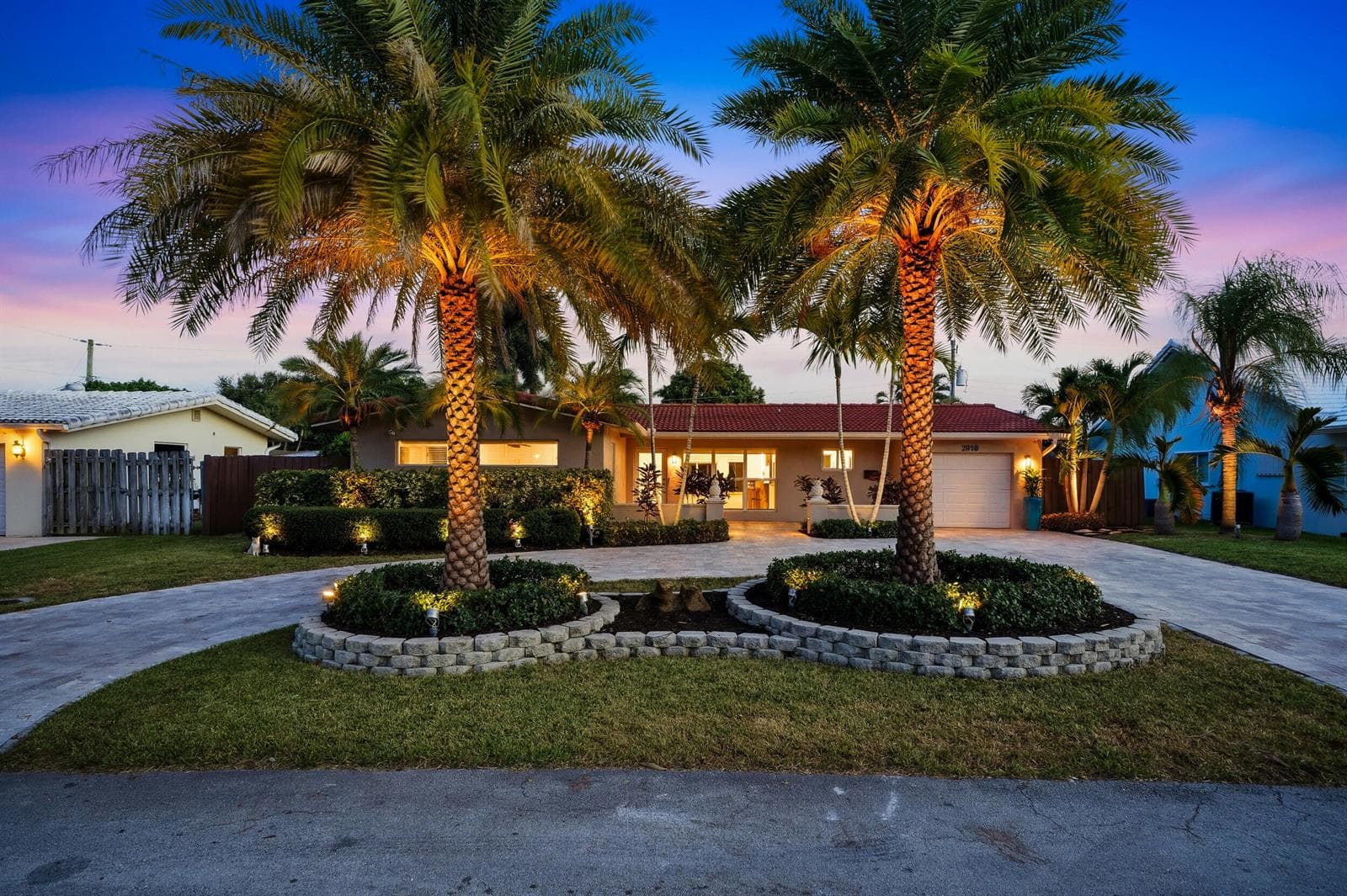 2010 NE 31ST Street, Lighthouse Point, FL 33064