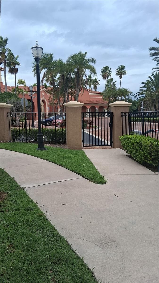 4600 SW 160th Ave # 627, Miramar, FL 33027