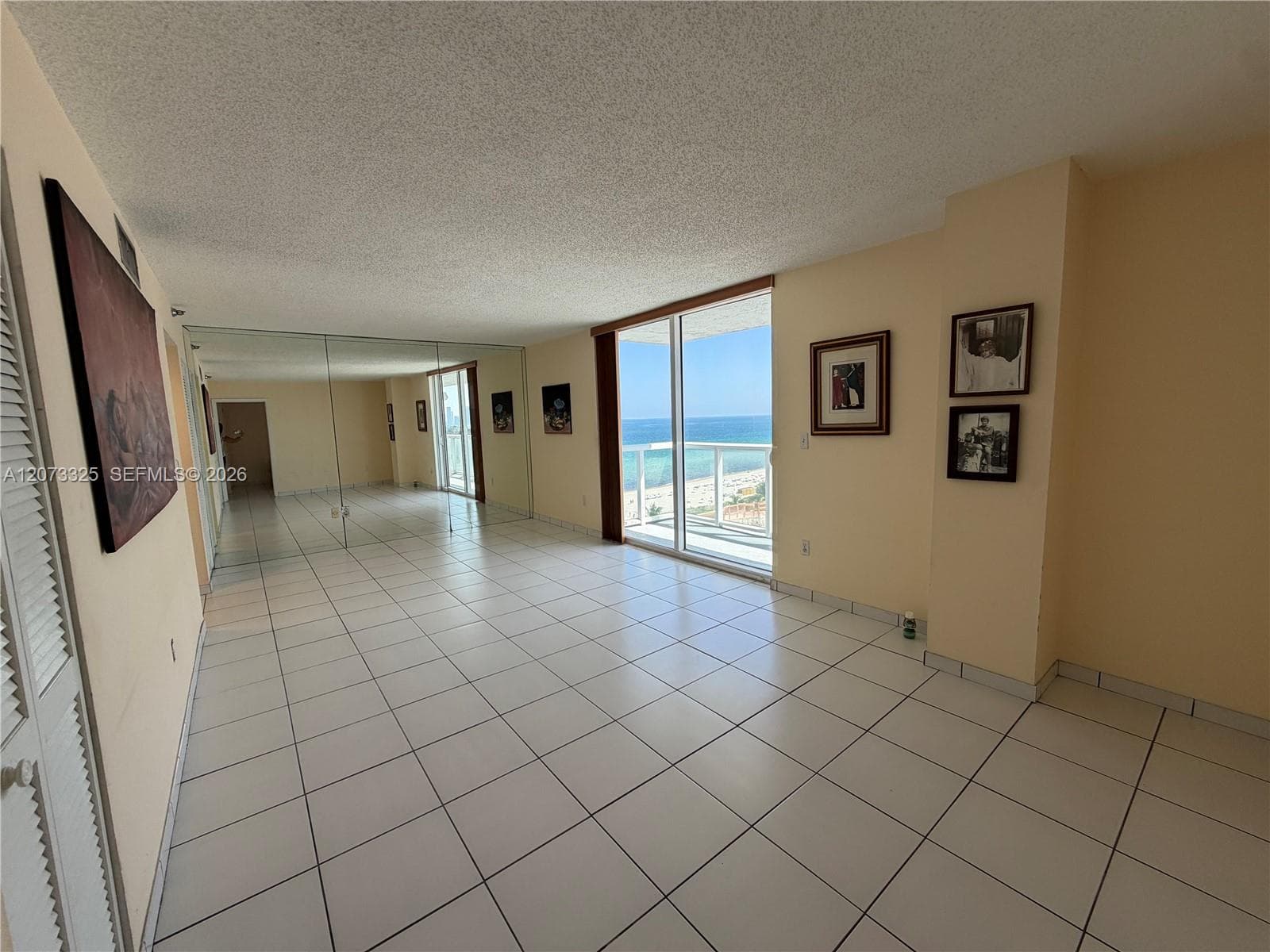 2457 Collins Ave # 1405, Miami Beach, FL 33140 — zdjęcie 4