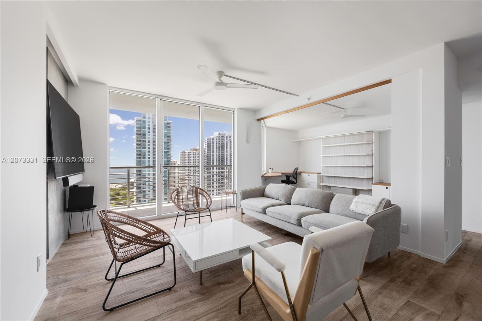 335 S Biscayne Blvd # 2805, Miami, FL 33131 — zdjęcie 4