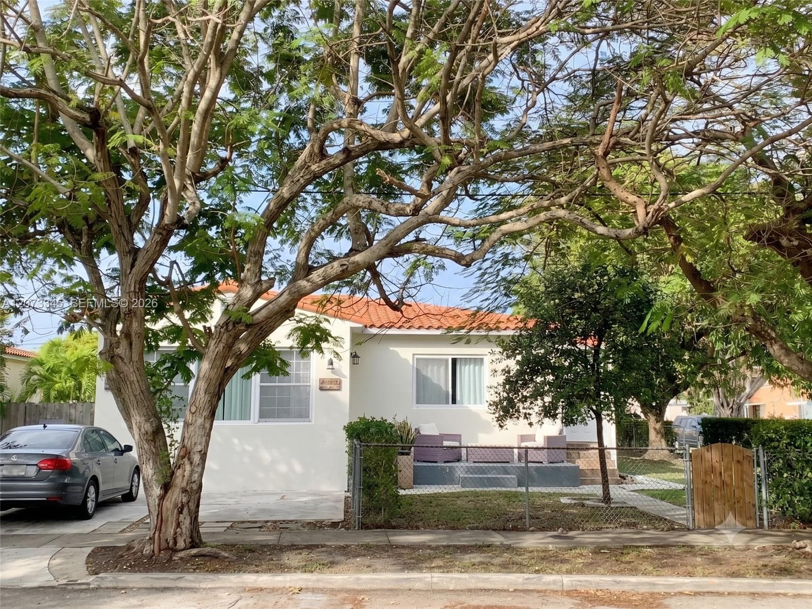 811 SW 11th St # 811, Miami, FL 33129 — zdjęcie 2