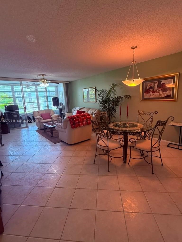 8330 Sands Point Blvd # N208, Tamarac, FL 33321 — zdjęcie 3