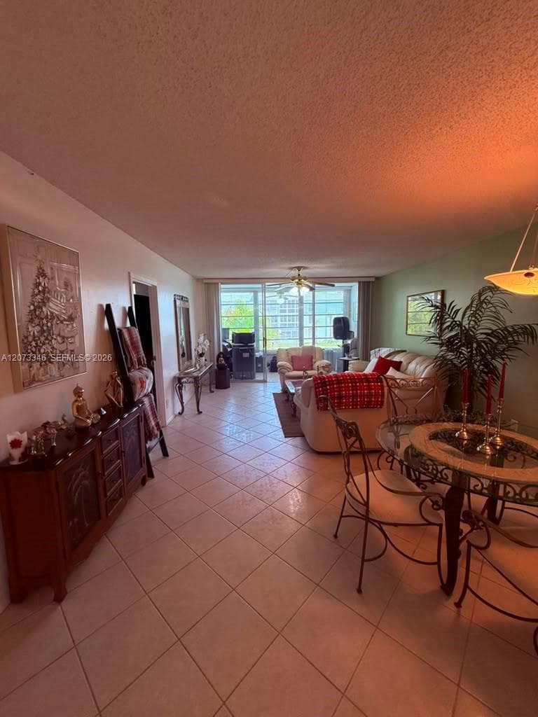 8330 Sands Point Blvd # N208, Tamarac, FL 33321 — zdjęcie 5