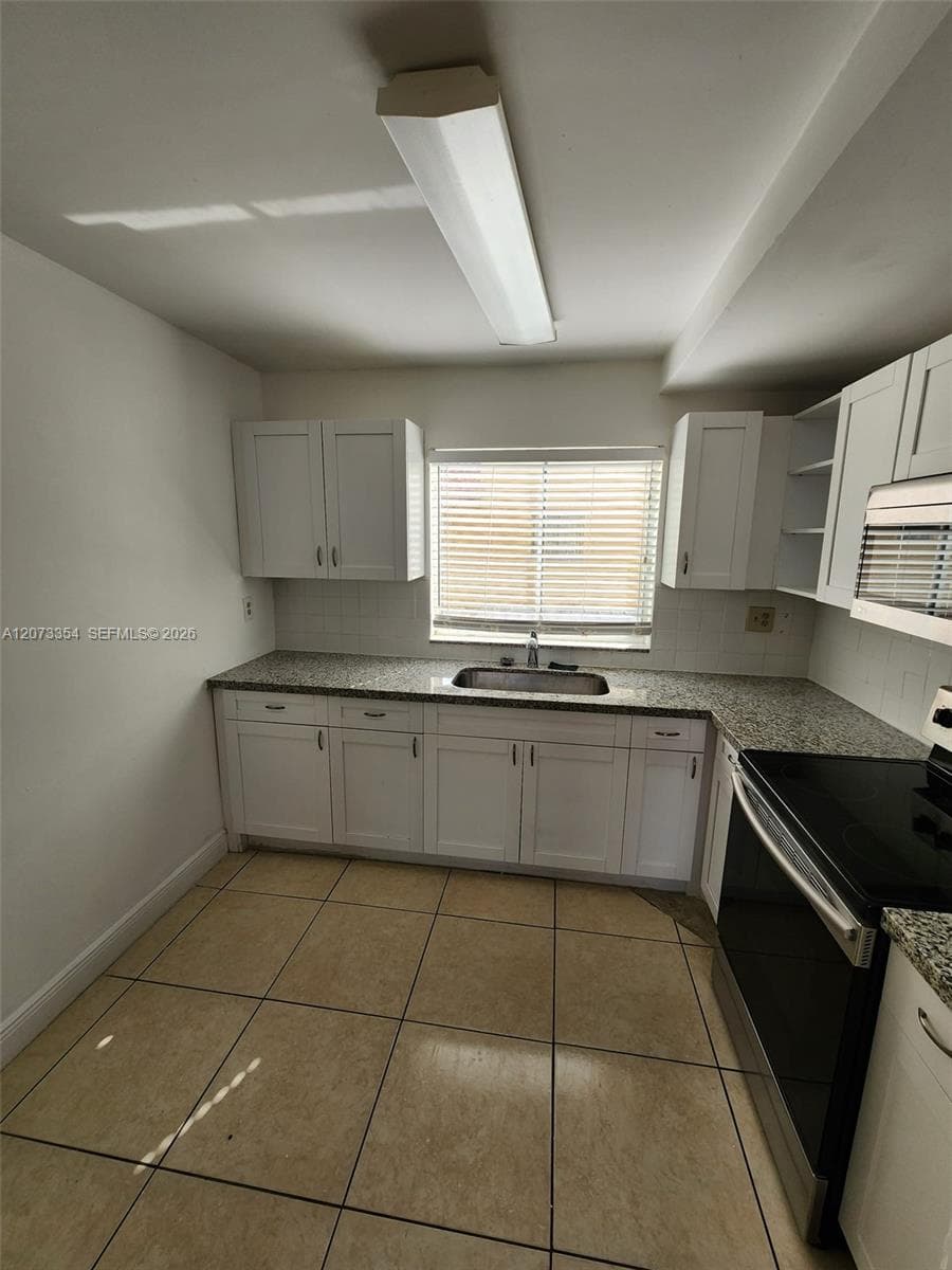 2770 W 61st Pl # 202, Hialeah, FL 33016 — zdjęcie 3