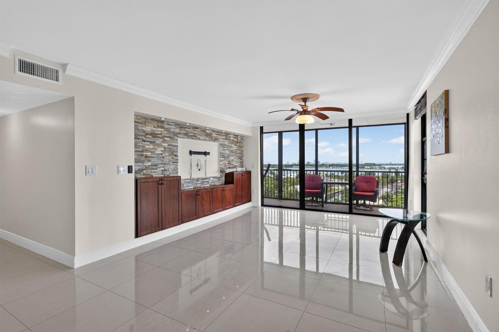 2500 NE 135TH Street # C1011, North Miami, FL 33181 — zdjęcie 5