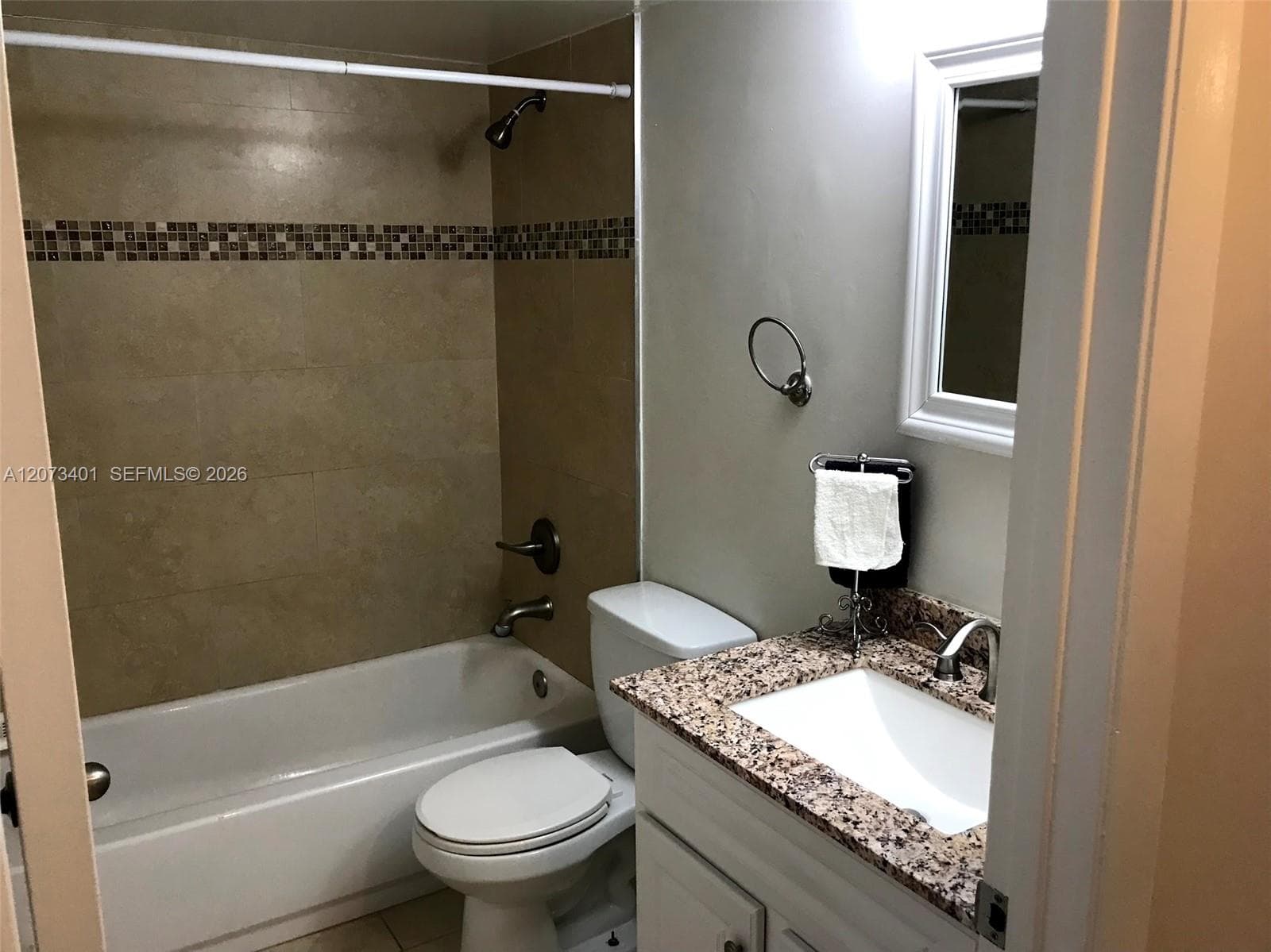 8580 SW 212th St # 105, Cutler Bay, FL 33189 — zdjęcie 5