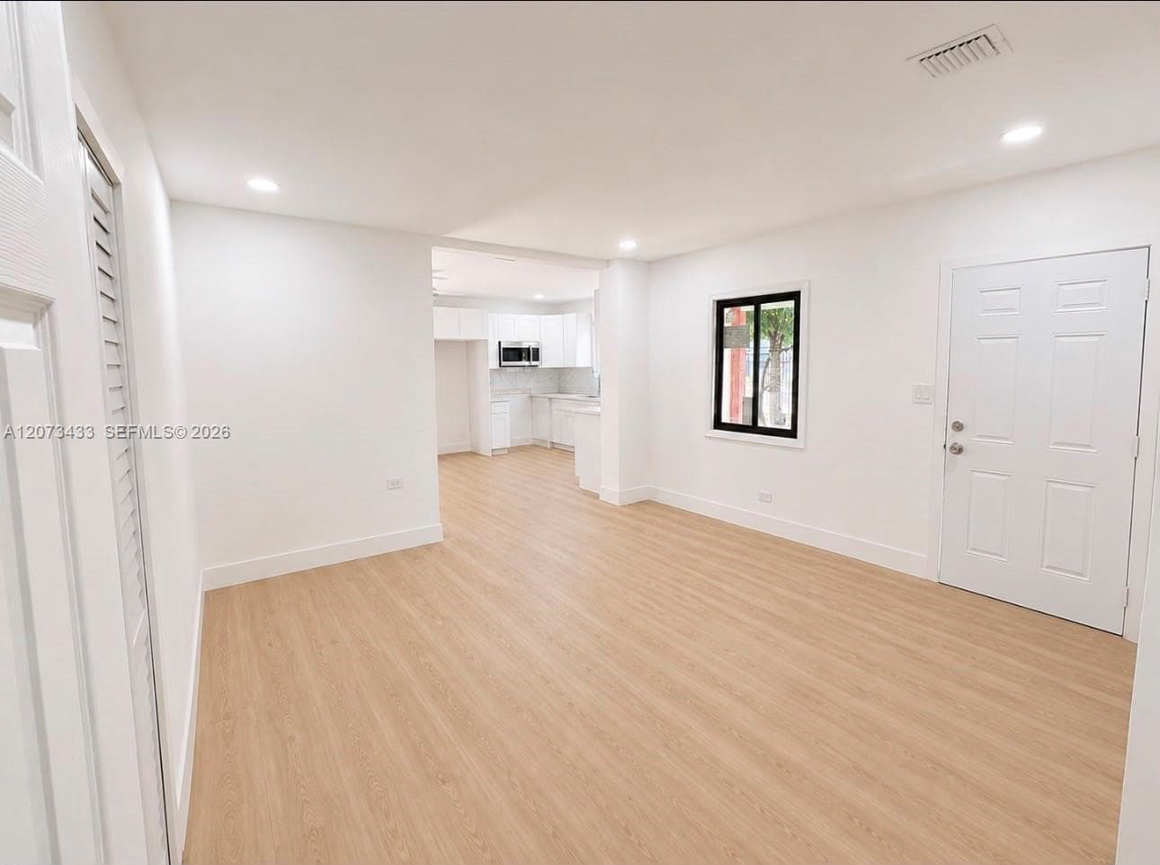 760 NW 118th St, Miami, FL 33168 — zdjęcie 5