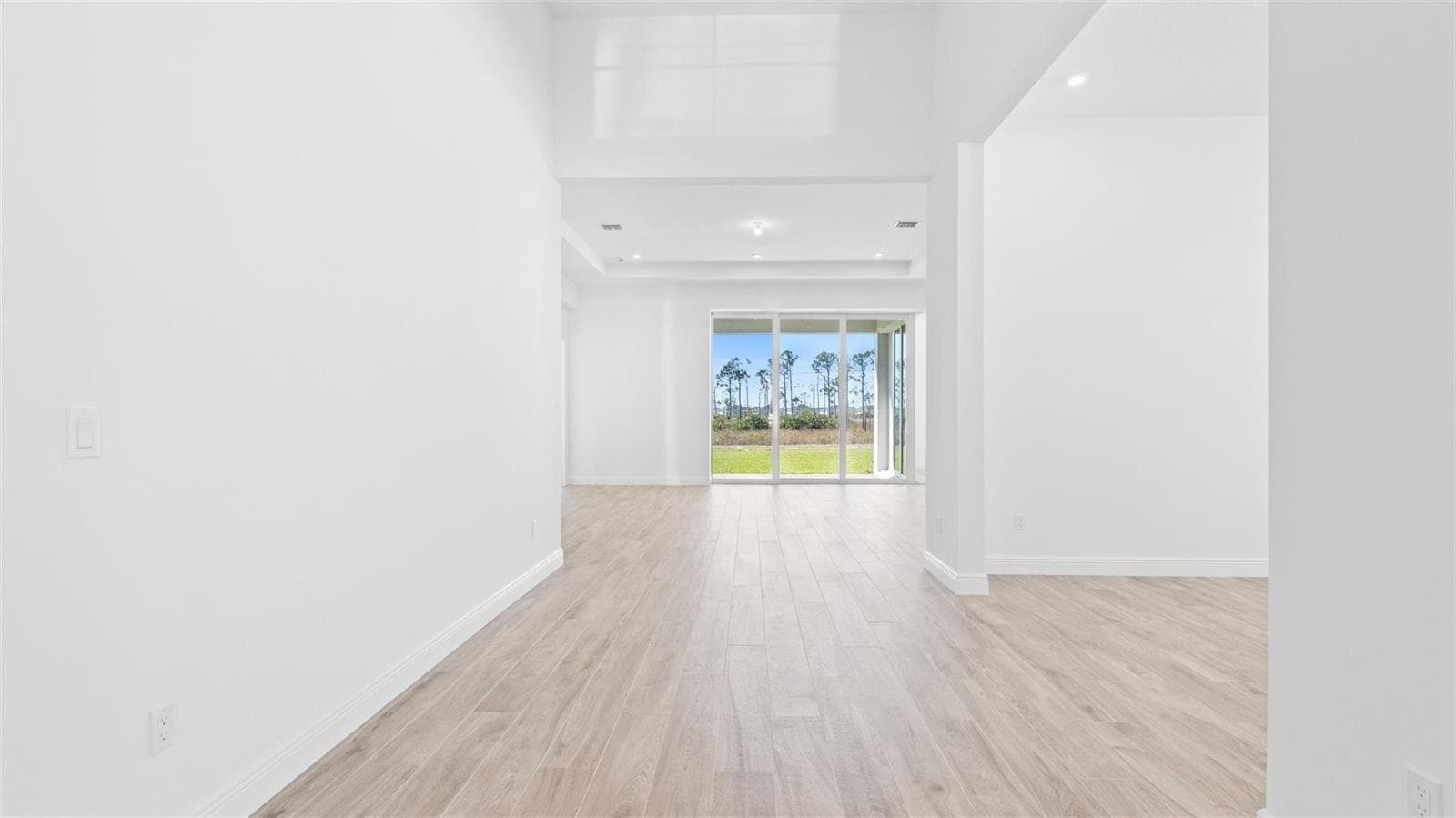 13670 SE Grovewood Drive, Port St. Lucie, FL 34984 — zdjęcie 4