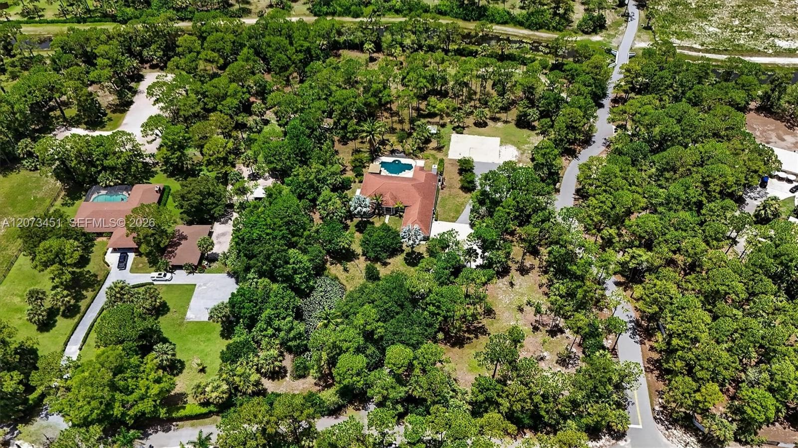 1215 Stallion Dr, Loxahatchee, FL 33470 — zdjęcie 2