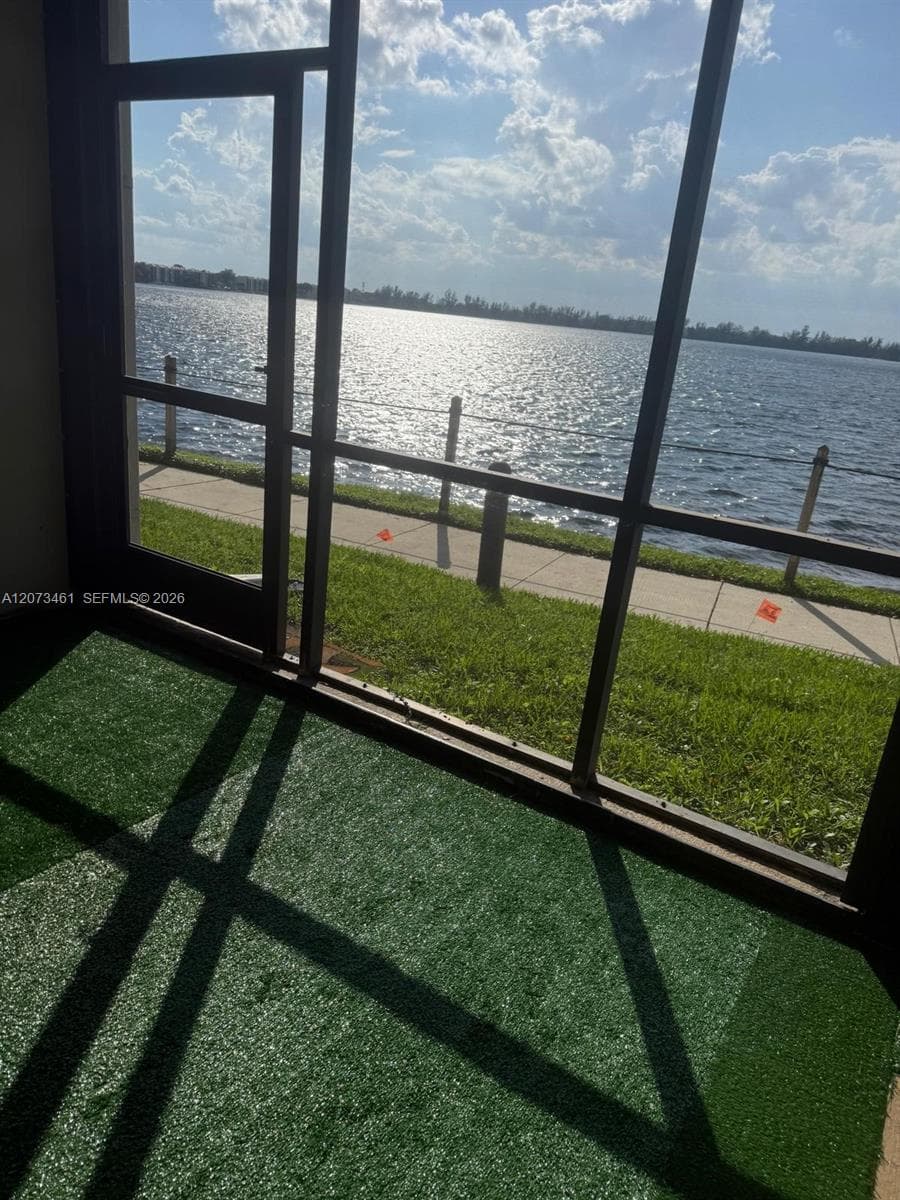 109 Lake Emerald Dr # 102, Oakland Park, FL 33309 — zdjęcie 2