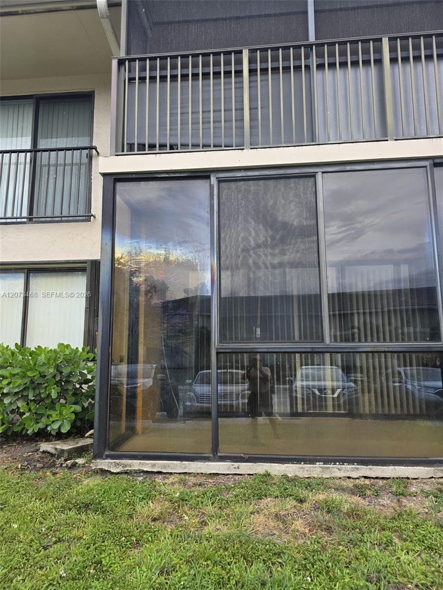 5981 Washington St # 206, Hollywood, FL 33023 — zdjęcie 2