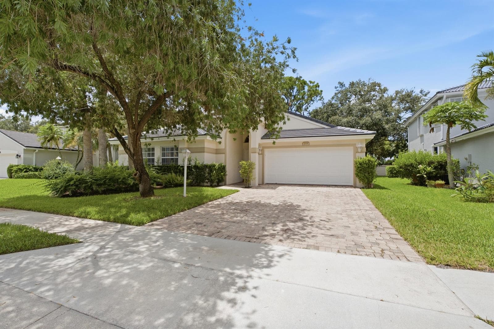 208 Jones Creek Drive, Jupiter, FL 33458 — zdjęcie 2
