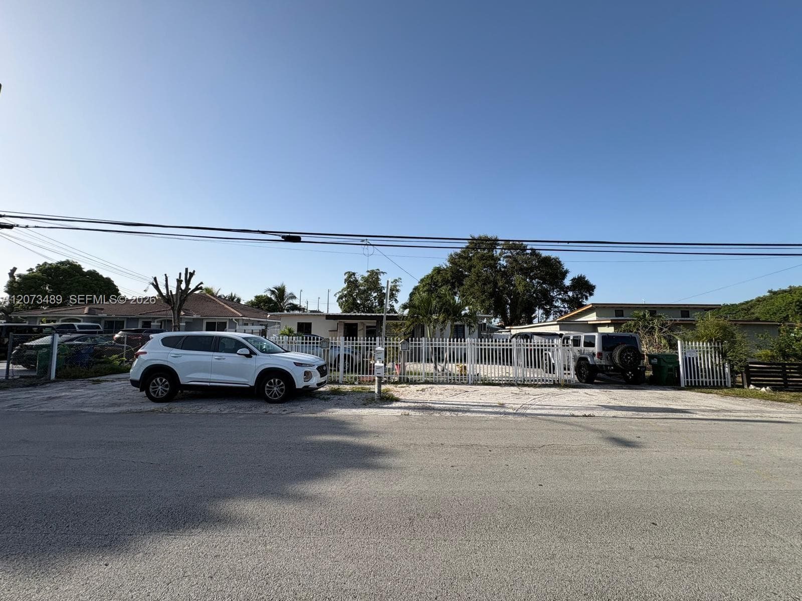 3001 NW 106th St, Miami, FL 33147 — zdjęcie 3