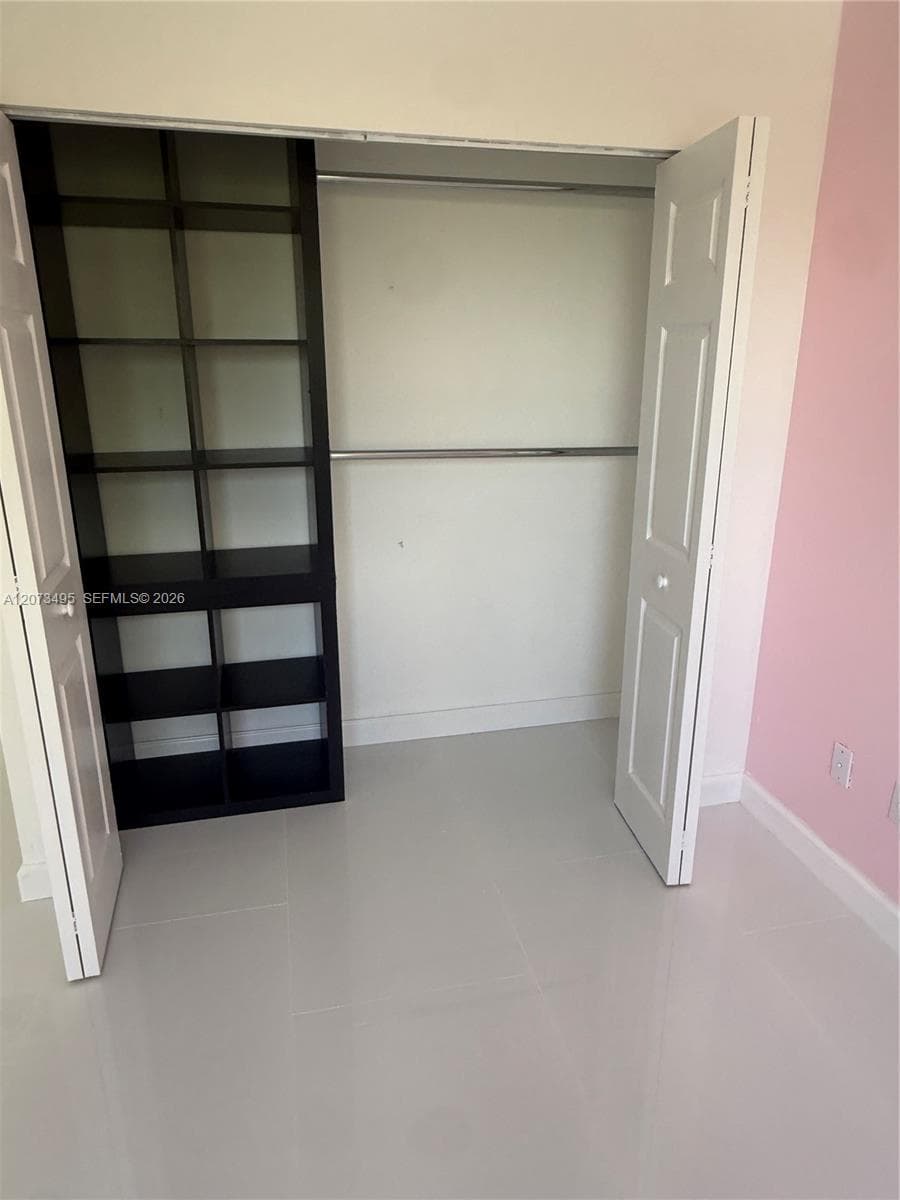 875 NW 99th Ave # 0, Plantation, FL 33324 — zdjęcie 2