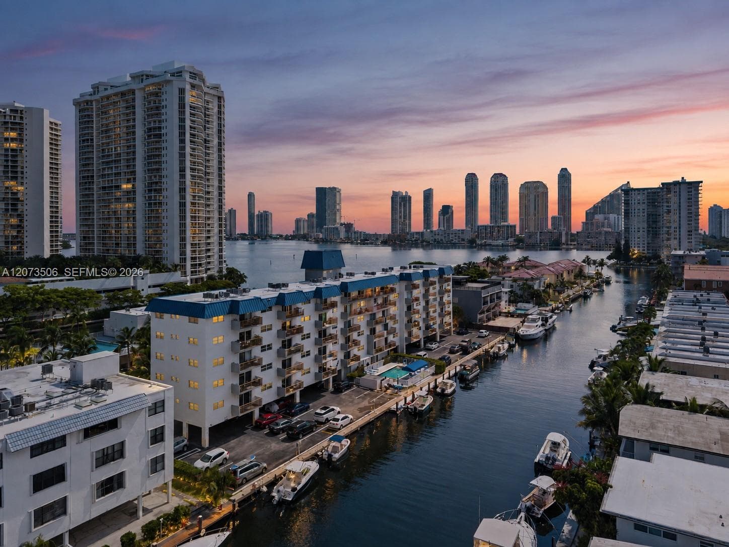 3770 NE 171st St # 504, North Miami Beach, FL 33160 — zdjęcie 2