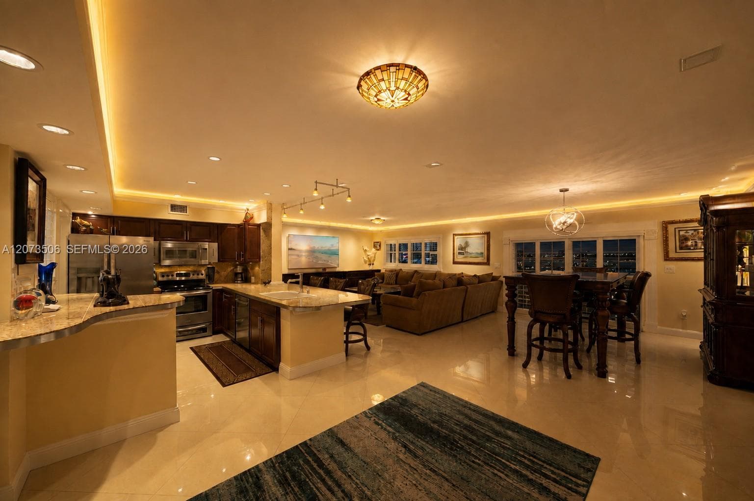 3770 NE 171st St # 504, North Miami Beach, FL 33160 — zdjęcie 4