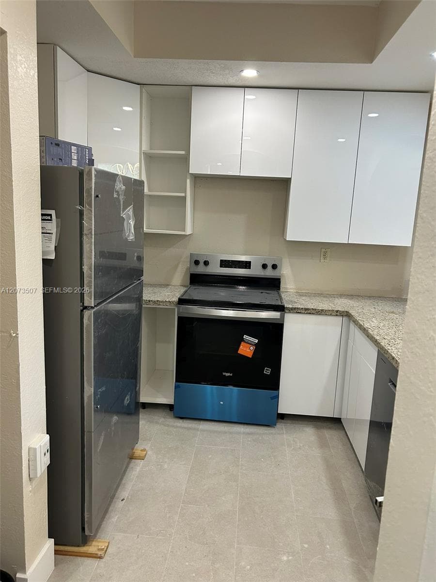 8964 W Flagler St # 209, Miami, FL 33174 — zdjęcie 2