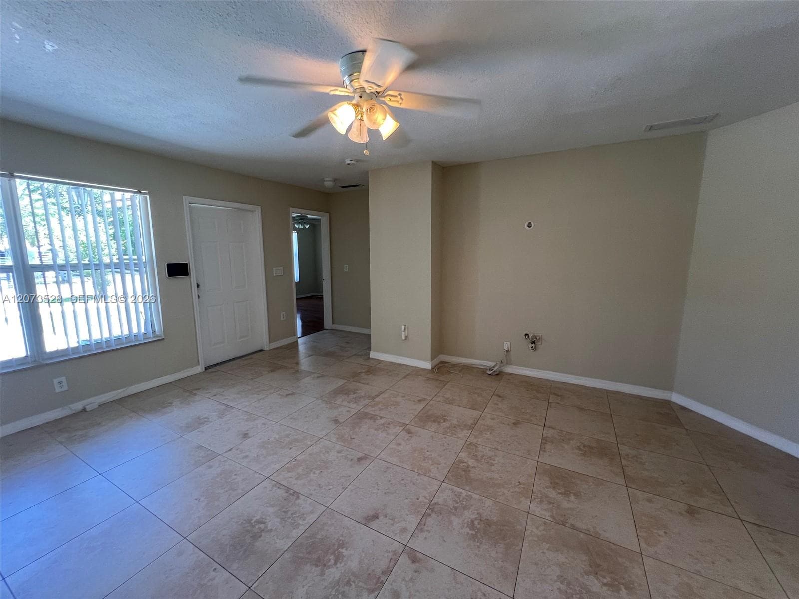 3520 NW 213th Ter, Miami Gardens, FL 33056 — zdjęcie 2