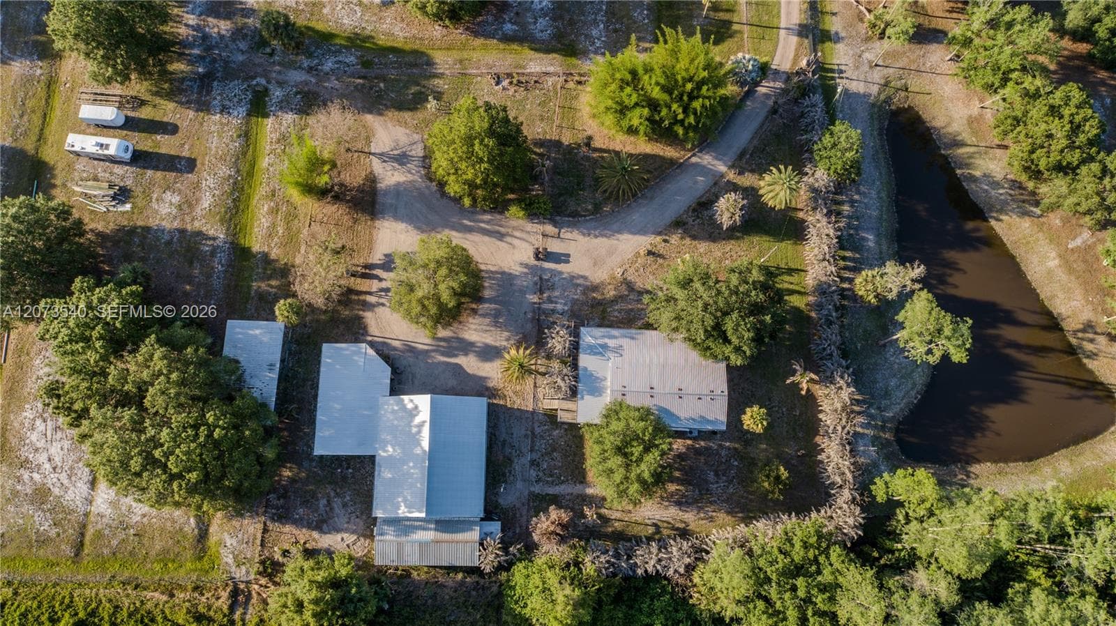 3880 Packinghouse Rd, Other City - In The State Of Florida, FL 33920 — zdjęcie 2