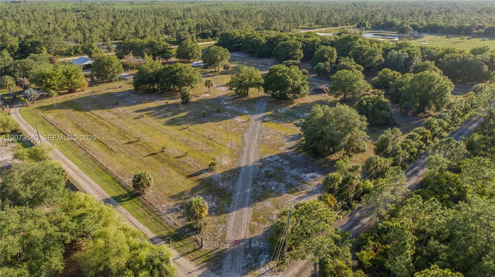3880 Packinghouse Rd, Other City - In The State Of Florida, FL 33920 — zdjęcie 5