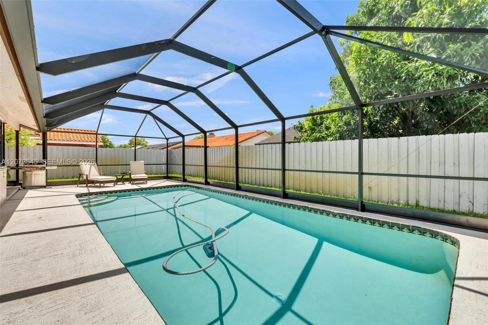 6302 NW 201st Ter, Hialeah, FL 33015 — zdjęcie 3