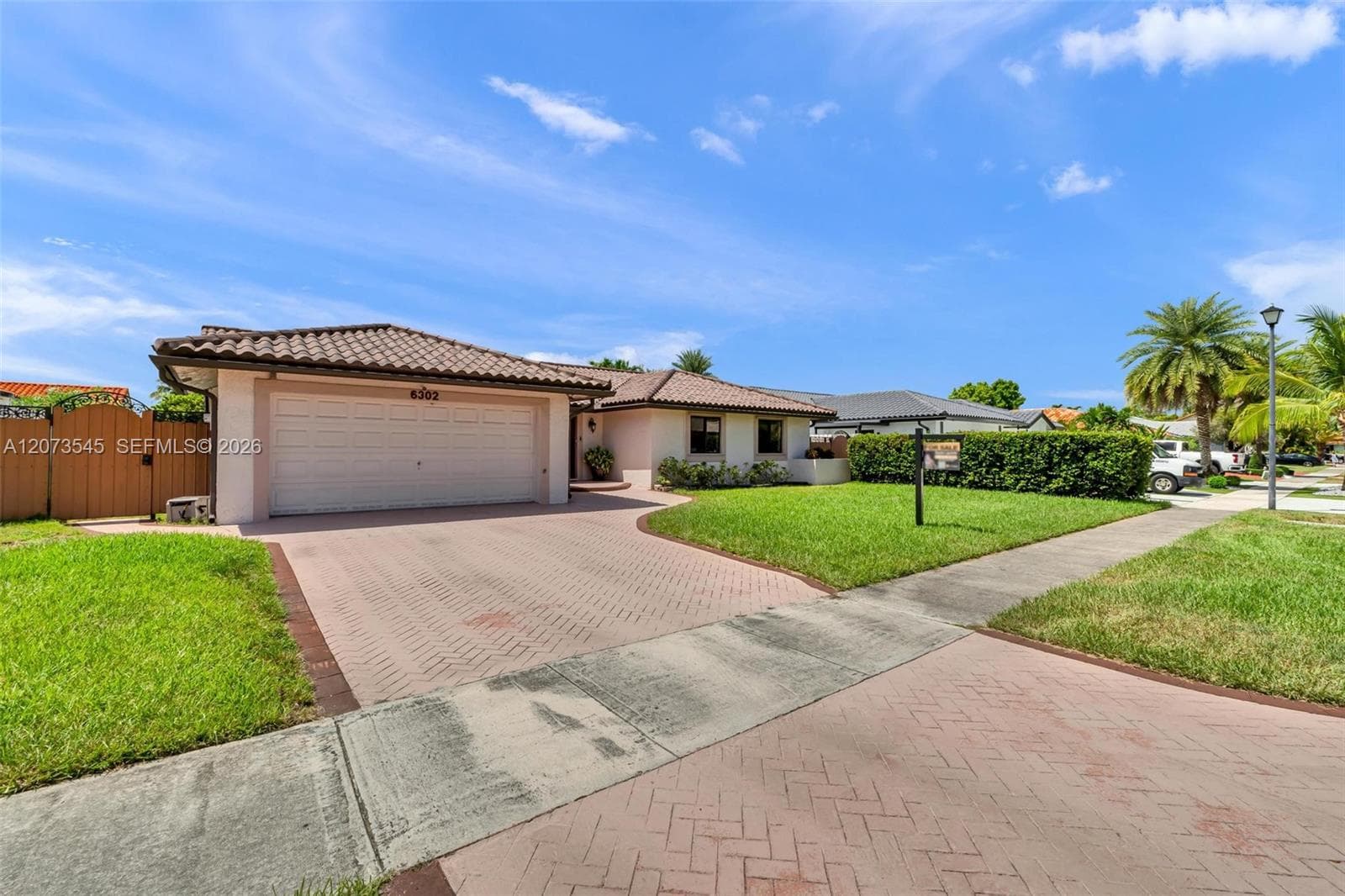 6302 NW 201st Ter, Hialeah, FL 33015 — zdjęcie 5