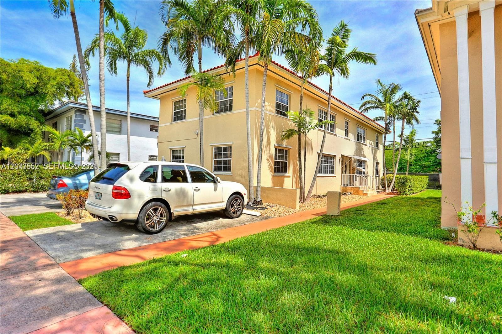 237 Madeira Ave # 2, Coral Gables, FL 33134
