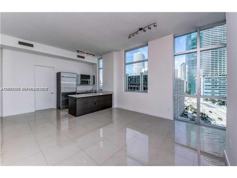 500 Brickell Ave # 1101, Miami, FL 33131 — zdjęcie 2