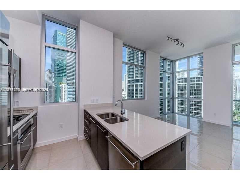 500 Brickell Ave # 1101, Miami, FL 33131 — zdjęcie 4