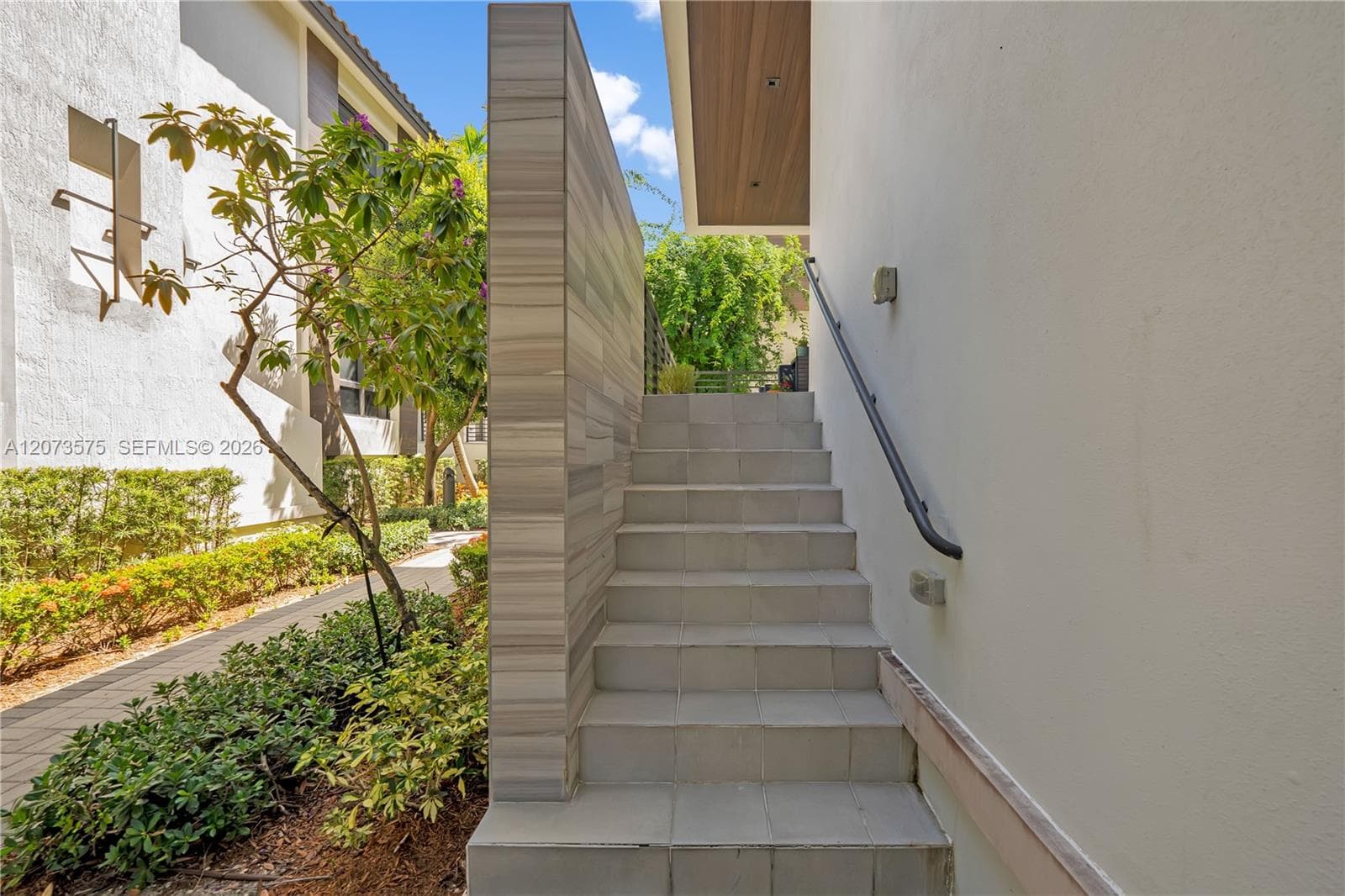 8267 NW 48th St, Doral, FL 33166 — zdjęcie 4