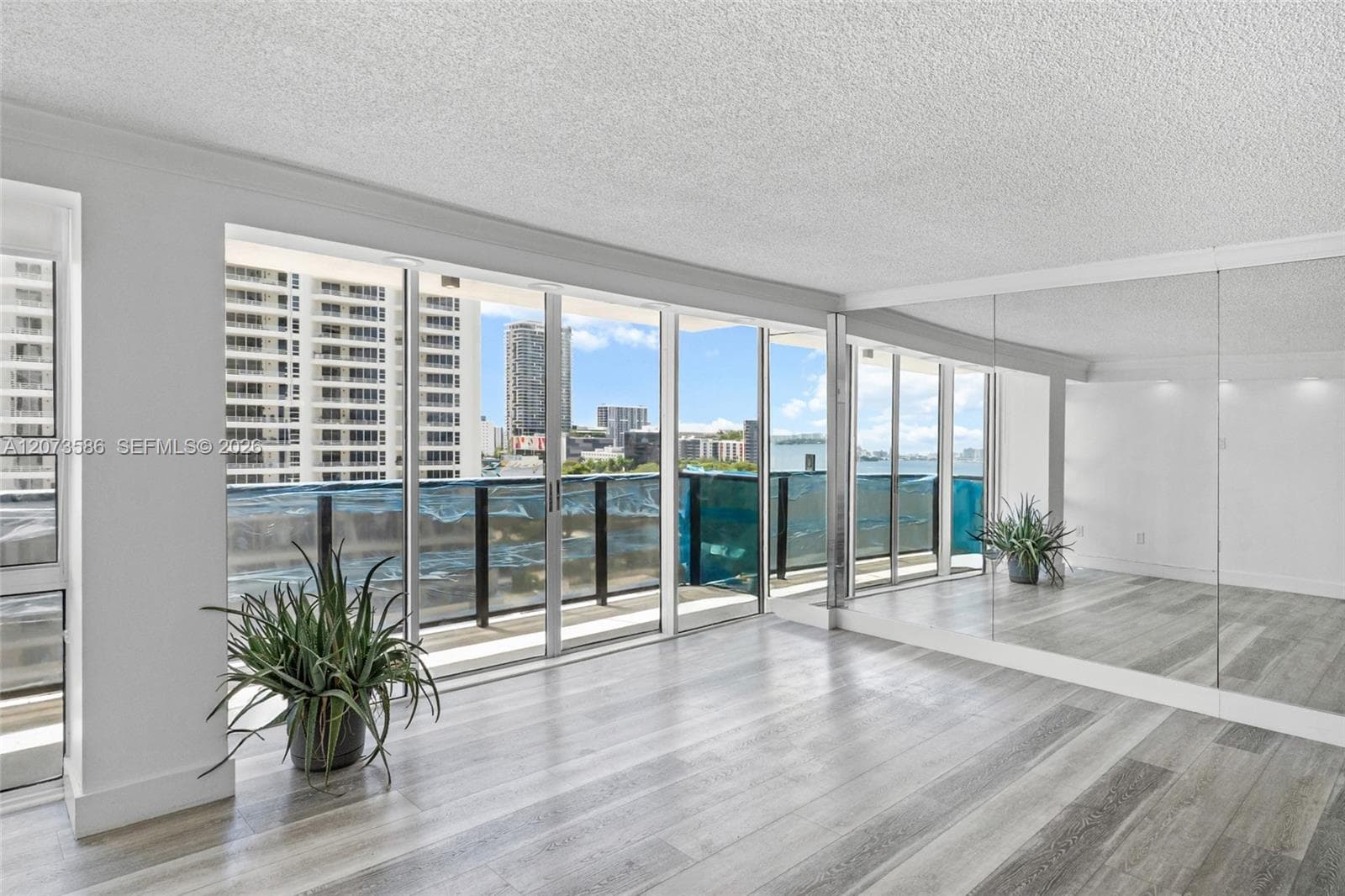 600 NE 36th St # 1404, Miami, FL 33137 — zdjęcie 2